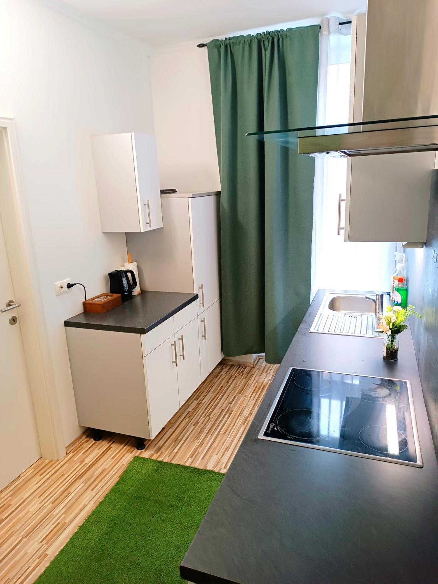 Family Apartments 2 Room'S Centre Muerzzuschlag Kültér fotó